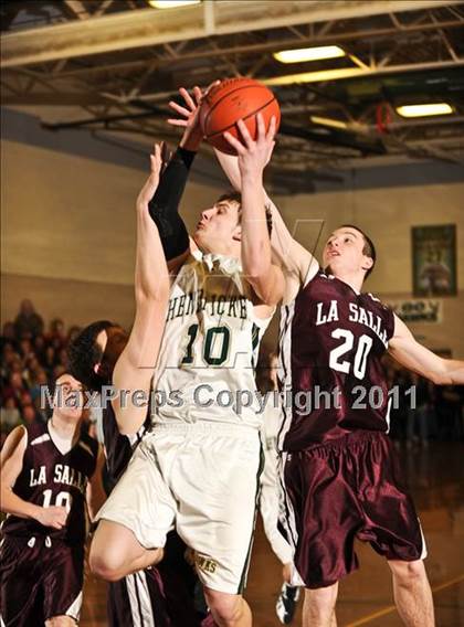 Thumbnail 3 in LaSalle Academy vs. Bishop Hendricken (RIIL D1 Quarterfinal) photogallery.