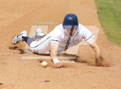 Thumbnail 2 in Elk Grove vs. El Camino Real (68th Annual San Diego Lions Tournament) photogallery.