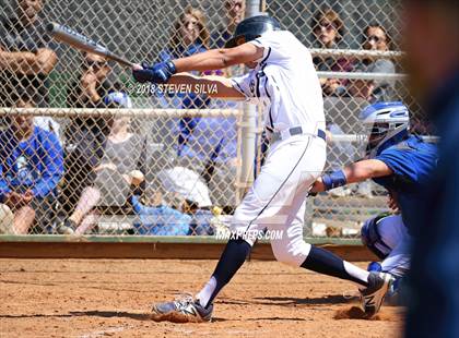 Thumbnail 2 in Elk Grove vs. El Camino Real (68th Annual San Diego Lions Tournament) photogallery.