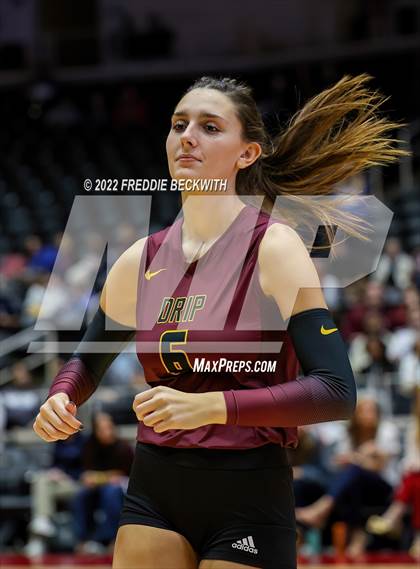 Thumbnail 1 in Dripping Springs vs. Tompkins (UIL 6A Final) photogallery.