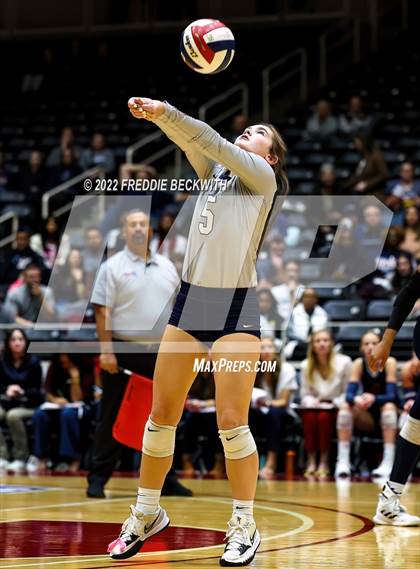 Thumbnail 3 in Dripping Springs vs. Tompkins (UIL 6A Final) photogallery.