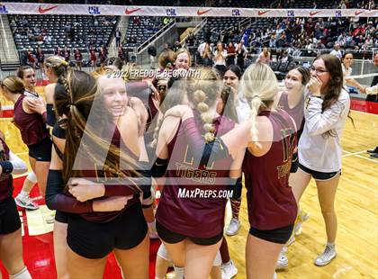 Thumbnail 3 in Dripping Springs vs. Tompkins (UIL 6A Final) photogallery.
