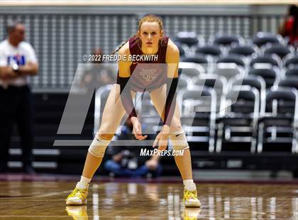 Thumbnail 3 in Dripping Springs vs. Tompkins (UIL 6A Final) photogallery.