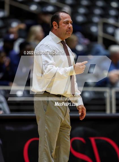 Thumbnail 2 in Dripping Springs vs. Tompkins (UIL 6A Final) photogallery.