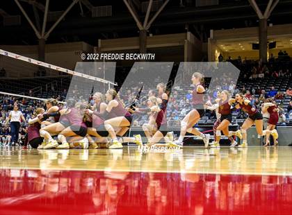 Thumbnail 1 in Dripping Springs vs. Tompkins (UIL 6A Final) photogallery.