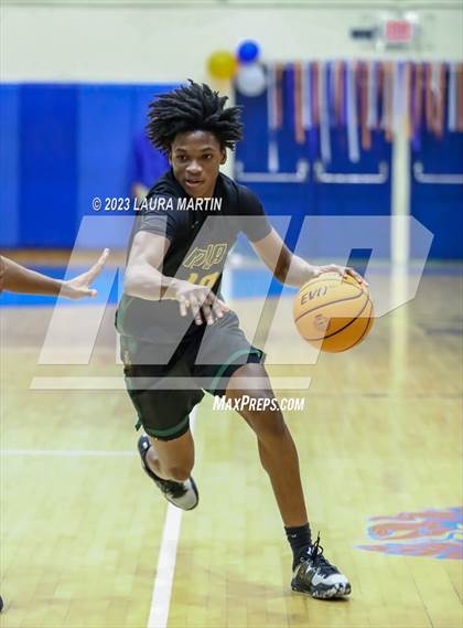 Thumbnail 2 in Nova @ Stranahan photogallery.