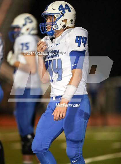 Thumbnail 2 in Dickson @ Plainview photogallery.