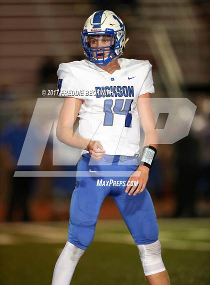 Thumbnail 2 in Dickson @ Plainview photogallery.