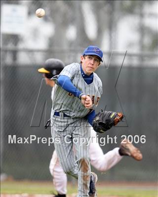Thumbnail 3 in Newark Memorial vs Alameda (Willie Stargell Memorial Easter Classic) photogallery.