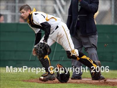 Thumbnail 3 in Newark Memorial vs Alameda (Willie Stargell Memorial Easter Classic) photogallery.