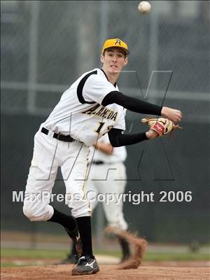 Thumbnail 2 in Newark Memorial vs Alameda (Willie Stargell Memorial Easter Classic) photogallery.