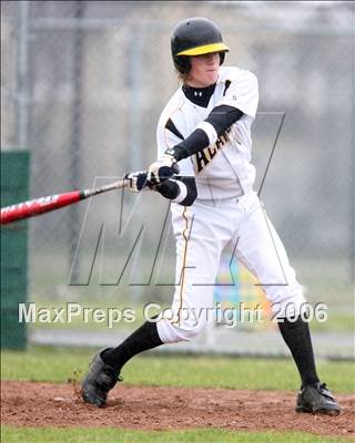 Thumbnail 2 in Newark Memorial vs Alameda (Willie Stargell Memorial Easter Classic) photogallery.