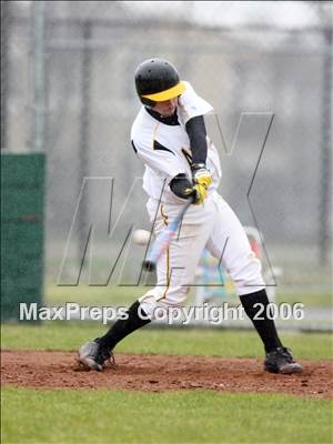 Thumbnail 1 in Newark Memorial vs Alameda (Willie Stargell Memorial Easter Classic) photogallery.