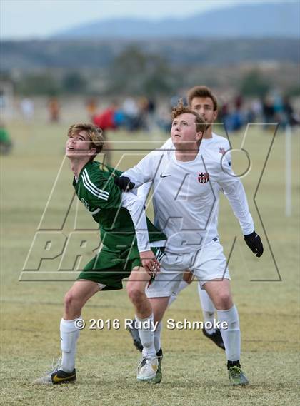 Thumbnail 2 in La Costa Canyon vs. Great Oak photogallery.