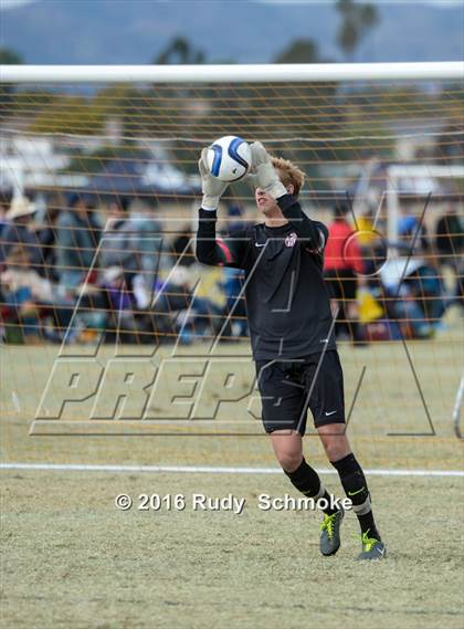 Thumbnail 2 in La Costa Canyon vs. Great Oak photogallery.