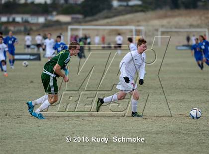 Thumbnail 3 in La Costa Canyon vs. Great Oak photogallery.
