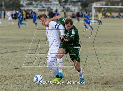 Thumbnail 1 in La Costa Canyon vs. Great Oak photogallery.
