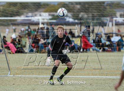 Thumbnail 1 in La Costa Canyon vs. Great Oak photogallery.