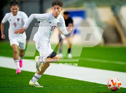 Thumbnail 2 in Tompkins vs. Northbrook (UIL 6A Soccer Region 3 & 4 Area) photogallery.