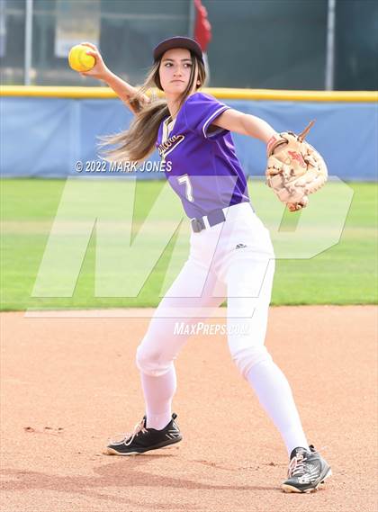 Thumbnail 3 in Wickenburg @ Northwest Christian photogallery.
