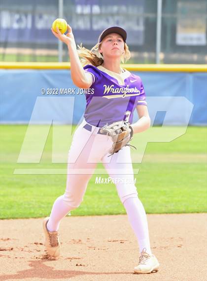 Thumbnail 3 in Wickenburg @ Northwest Christian photogallery.