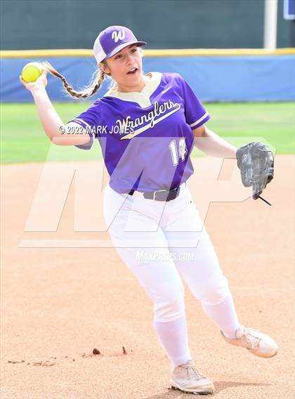 Thumbnail 3 in Wickenburg @ Northwest Christian photogallery.