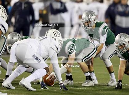 Thumbnail 2 in De La Salle vs. St. John Bosco (CIF State Open Division Final) photogallery.