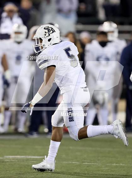 Thumbnail 3 in De La Salle vs. St. John Bosco (CIF State Open Division Final) photogallery.