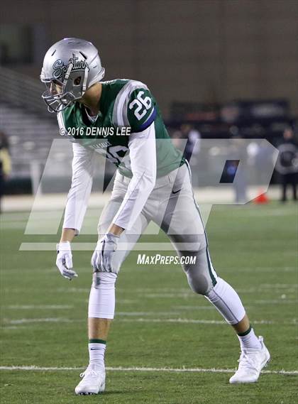 Thumbnail 2 in De La Salle vs. St. John Bosco (CIF State Open Division Final) photogallery.