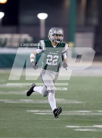 Thumbnail 2 in De La Salle vs. St. John Bosco (CIF State Open Division Final) photogallery.