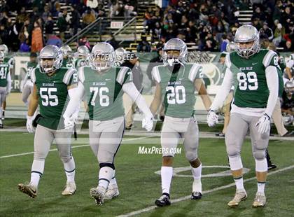Thumbnail 3 in De La Salle vs. St. John Bosco (CIF State Open Division Final) photogallery.