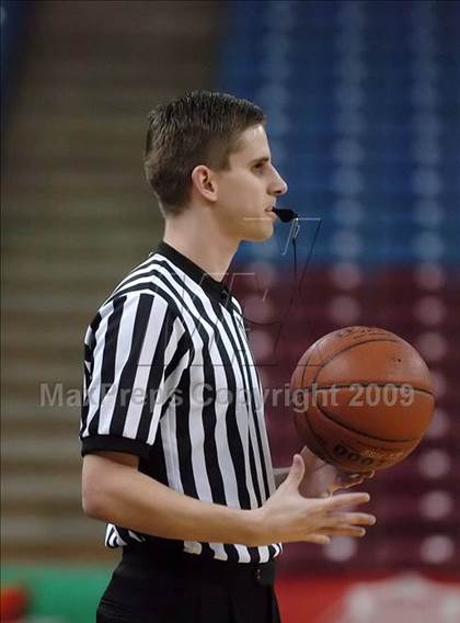 Thumbnail 1 in Kennedy vs. Monte Vista (CIF NorCal D1 Final) photogallery.