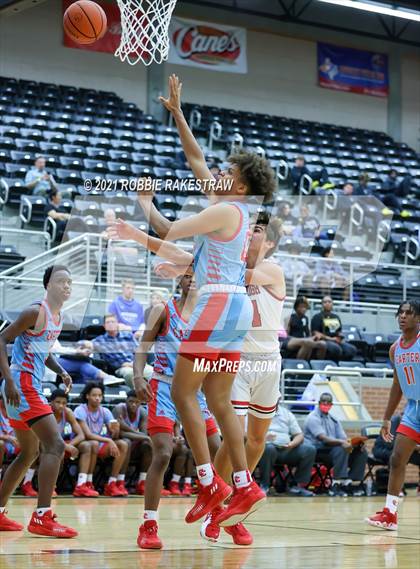 Thumbnail 1 in Waco vs Carter (Forney ISD Winter Classic) photogallery.