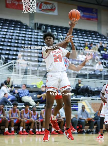 Thumbnail 2 in Waco vs Carter (Forney ISD Winter Classic) photogallery.