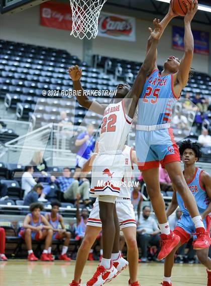 Thumbnail 2 in Waco vs Carter (Forney ISD Winter Classic) photogallery.