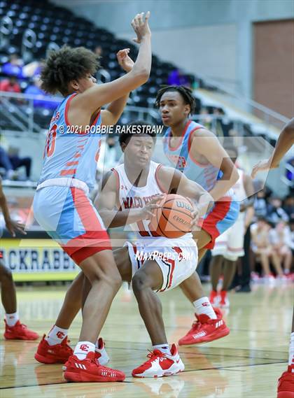Thumbnail 2 in Waco vs Carter (Forney ISD Winter Classic) photogallery.