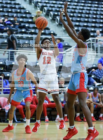 Thumbnail 3 in Waco vs Carter (Forney ISD Winter Classic) photogallery.
