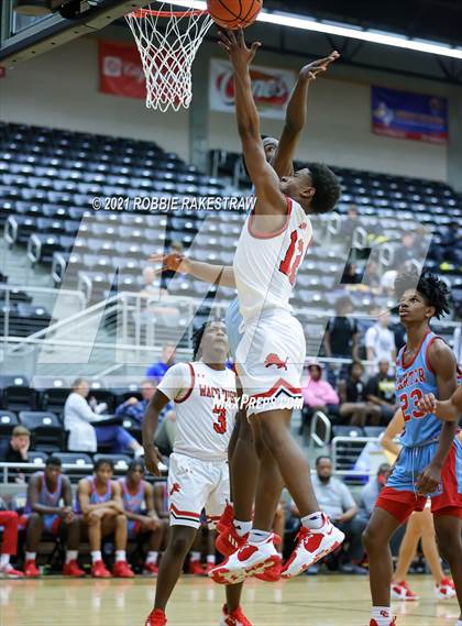 Thumbnail 2 in Waco vs Carter (Forney ISD Winter Classic) photogallery.