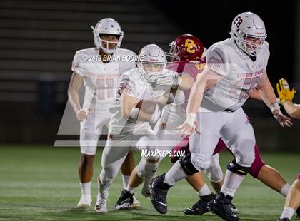 Thumbnail 2 in Eastside Catholic vs. Central Catholic photogallery.