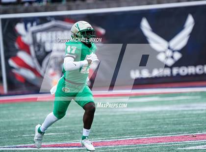 Thumbnail 3 in Thompson vs. Buford photogallery.