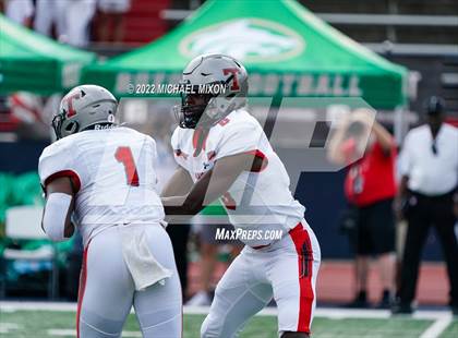 Thumbnail 3 in Thompson vs. Buford photogallery.