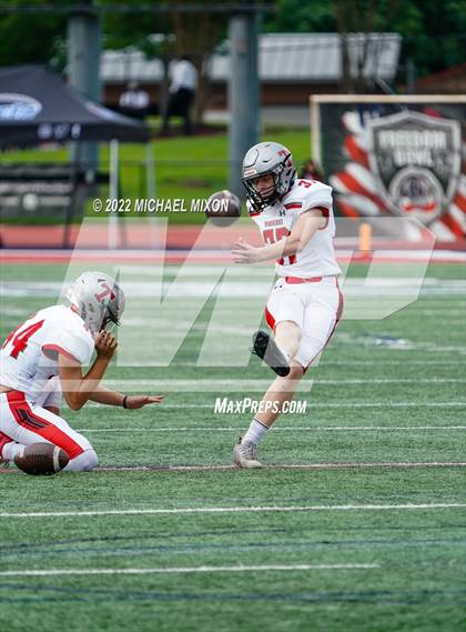 Thumbnail 3 in Thompson vs. Buford photogallery.