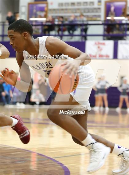 Thumbnail 2 in Belleville West @ Collinsville photogallery.