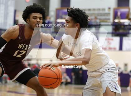 Thumbnail 2 in Belleville West @ Collinsville photogallery.