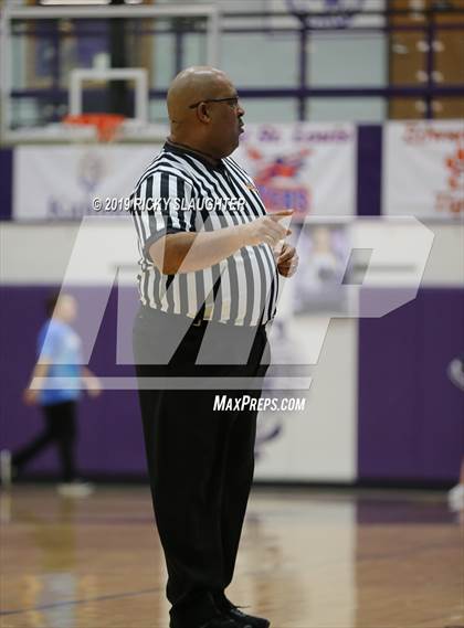 Thumbnail 1 in Belleville West @ Collinsville photogallery.