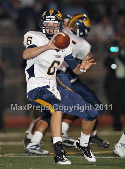 Thumbnail 3 in Pleasant Grove vs. Oak Ridge photogallery.