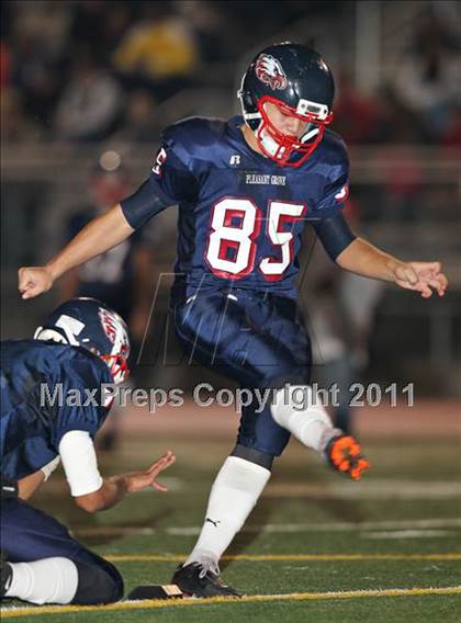 Thumbnail 3 in Pleasant Grove vs. Oak Ridge photogallery.