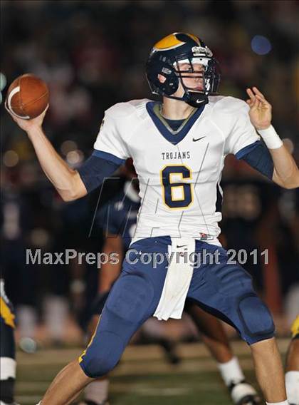 Thumbnail 1 in Pleasant Grove vs. Oak Ridge photogallery.