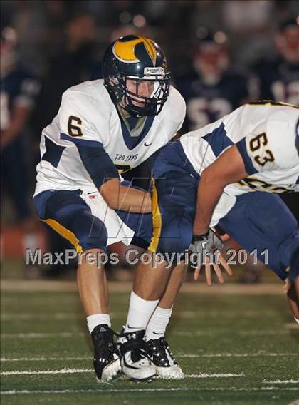 Thumbnail 2 in Pleasant Grove vs. Oak Ridge photogallery.