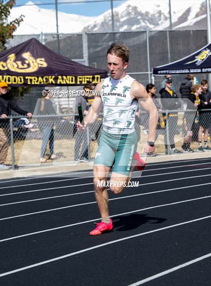 Thumbnail 3 in Early Bird Invitational photogallery.